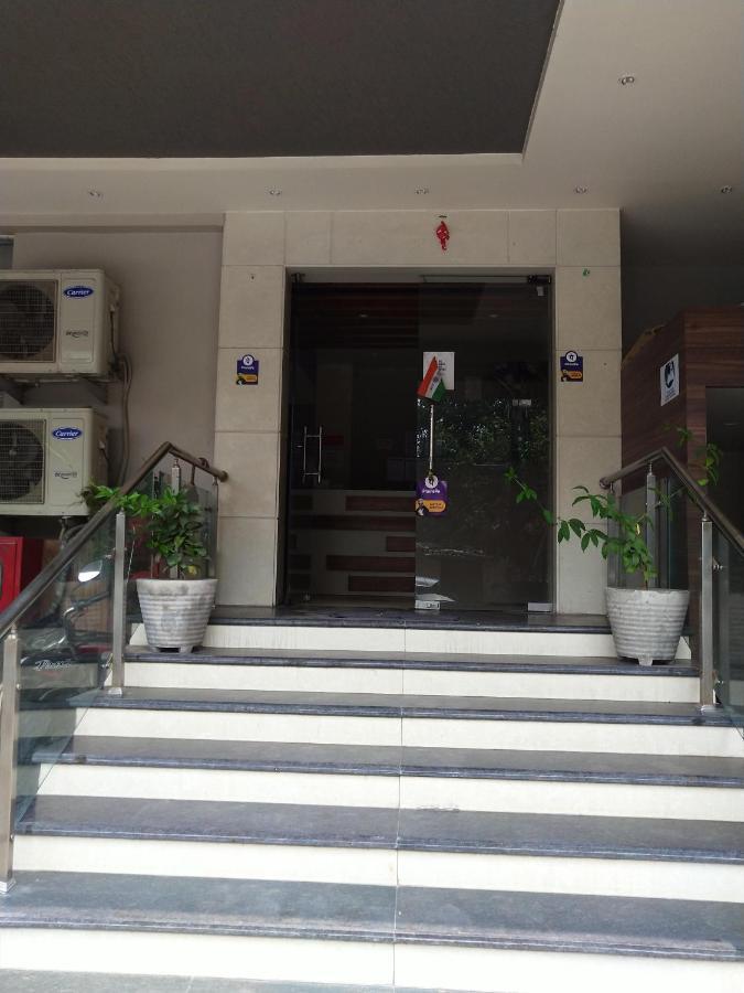 Hotel Megha Inn Lucknow Eksteriør billede